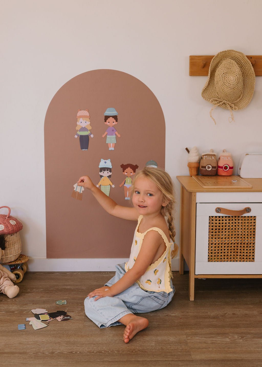 Dress Me Up Magnet Set | Mix & Match Magnetic Dolls for Kids - Smartypals